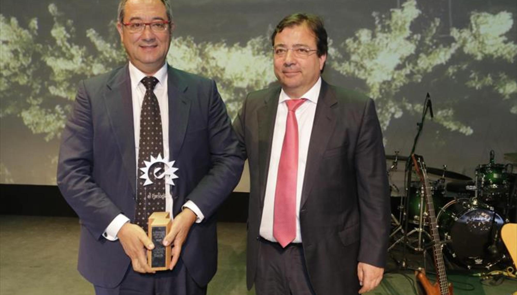 Vara y Atanasio Naranjo